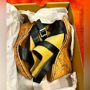 Women’s b.o.c. Size 8 black sandals